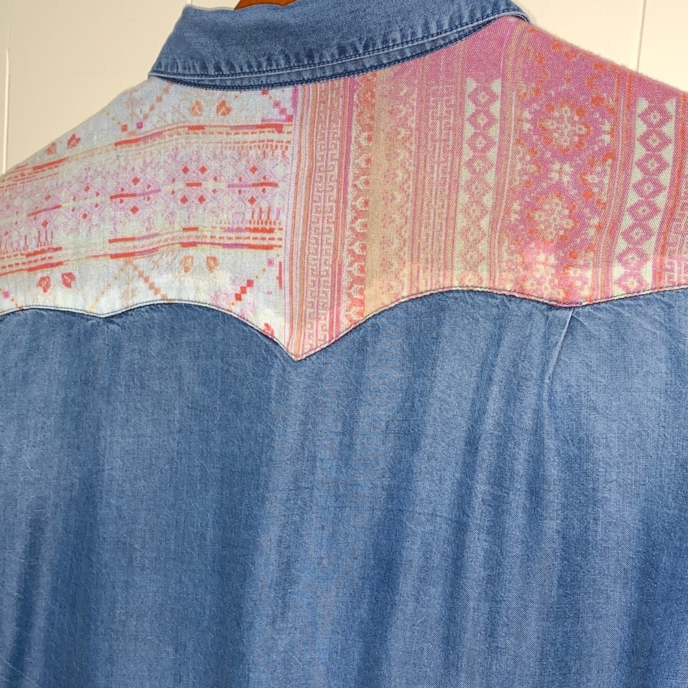 Etienne Marcel Denim Shirt with Pink Accents - Picture 8 of 10